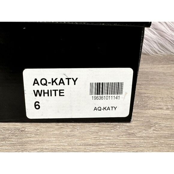 Aqua Women's Padded Woven Katy Square Toe Slip On Heels - White 6M - Picture 5 of 6